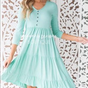 Neesee’s Dresses Tamryn Midi Dress